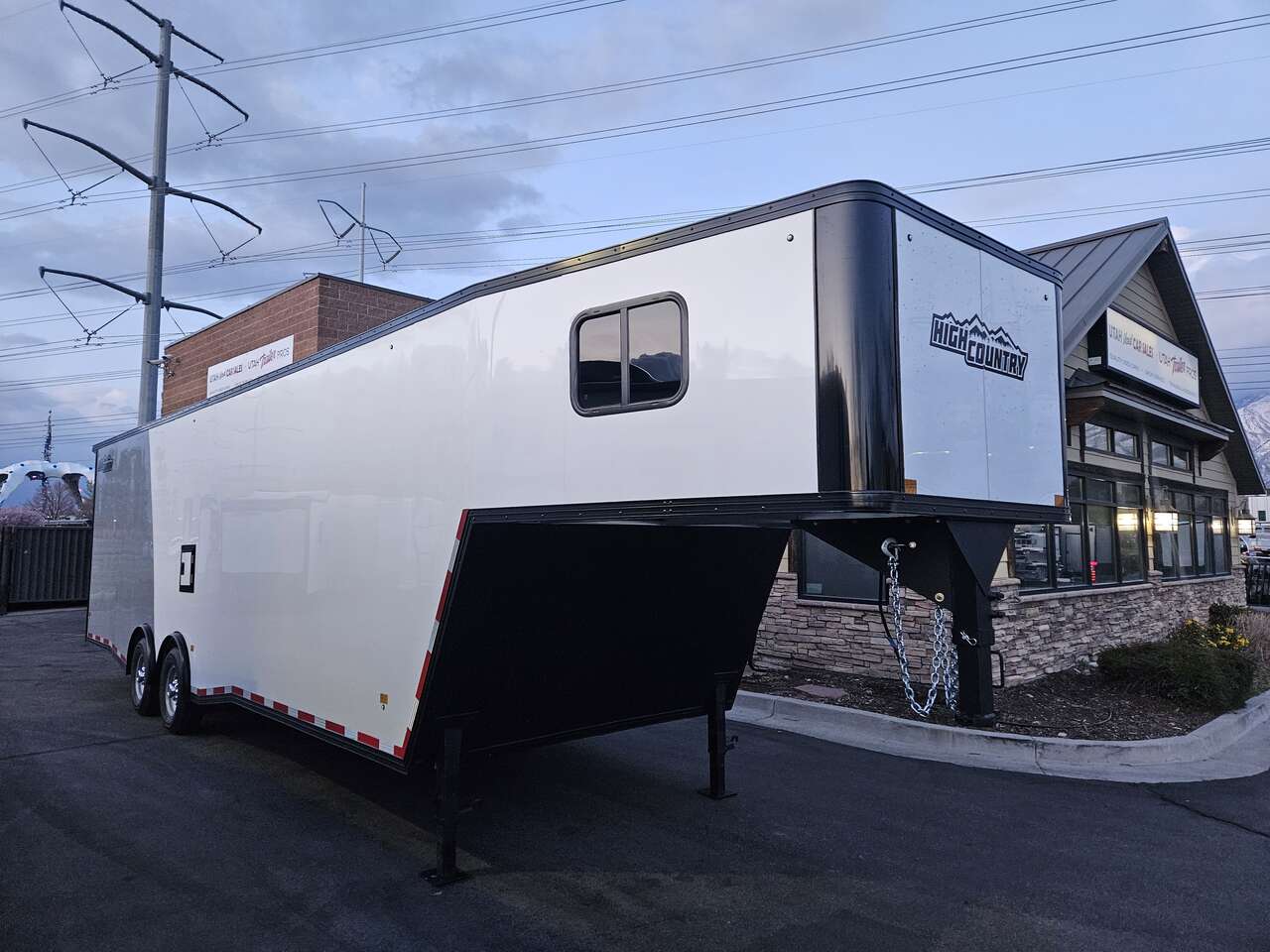 8x36 / 8.5x36 Gooseneck All Aluminum 14k GVWR Enclosed High Country