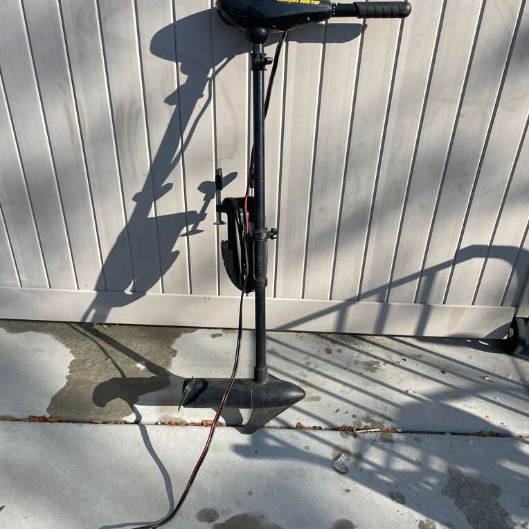 Minn kota endura 40 lb thrust Water Sports
