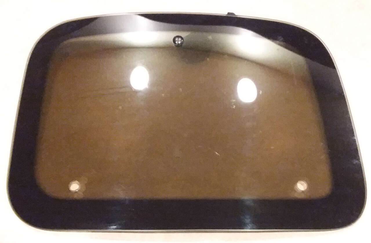 97-03 Ford F150 F-150 97-99 F250 F-250 Quarter Window Glass Movable