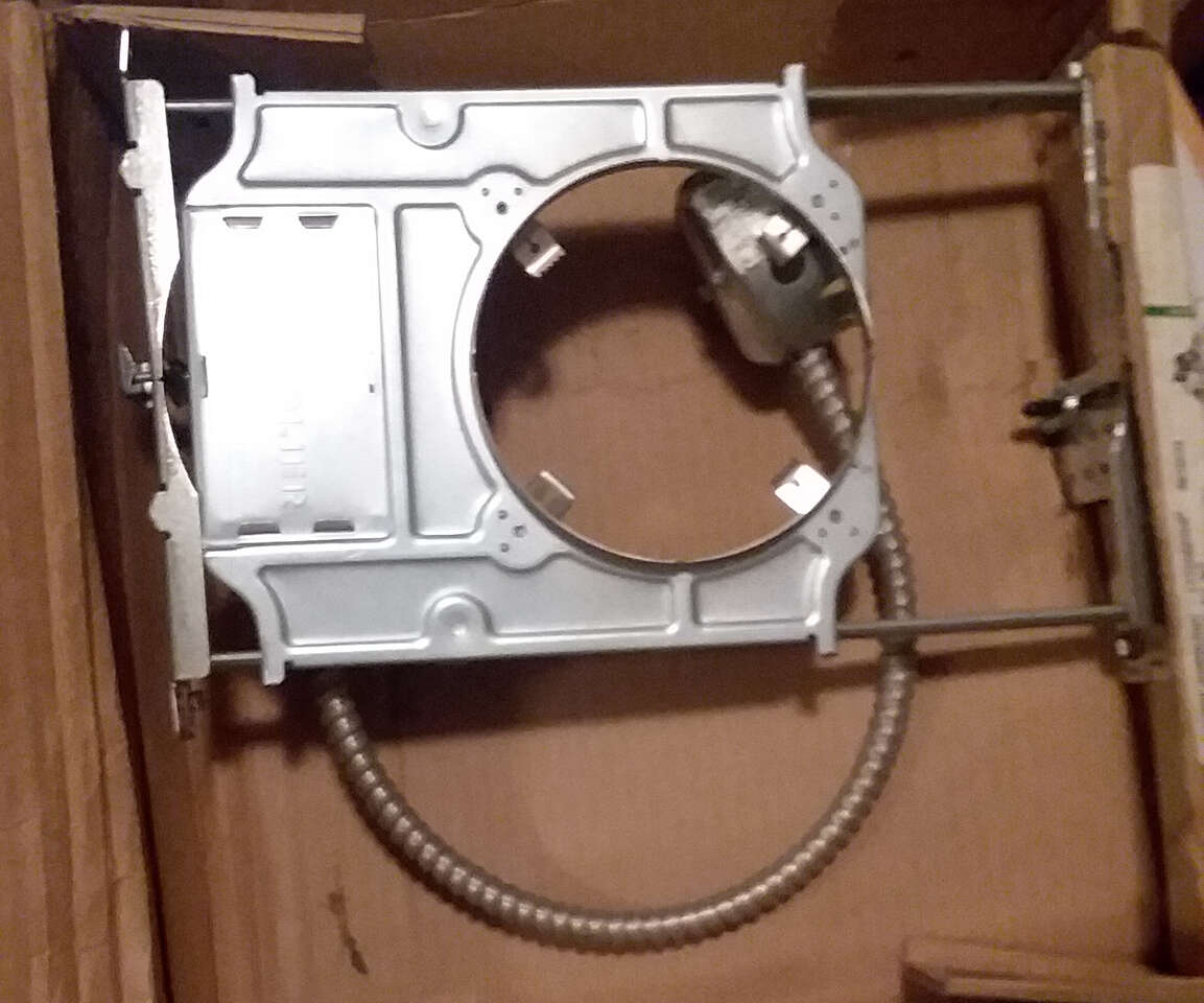 New Lightolier 1001F18U 5 Inch Frame in Kit Recess Recessed Down Light LED