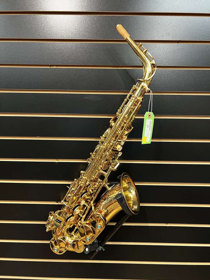 Yanagisawa Alto Sax AWO1