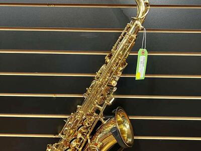 Yanagisawa Alto Sax AWO1