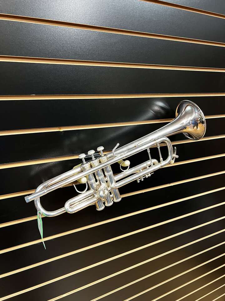 Bach Trumpet 180S43 "Stradivarius"