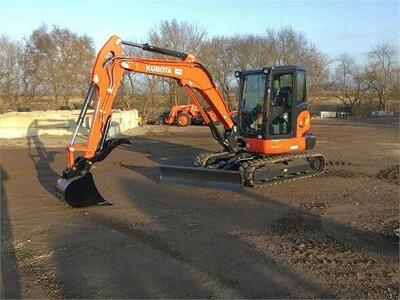 Kubota 57 mini excavator for rent. 12k lb class. big power