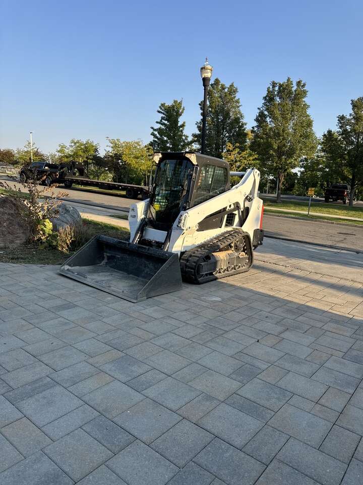 Bobcat T595 Track Skid Steer Rental - Trailers available