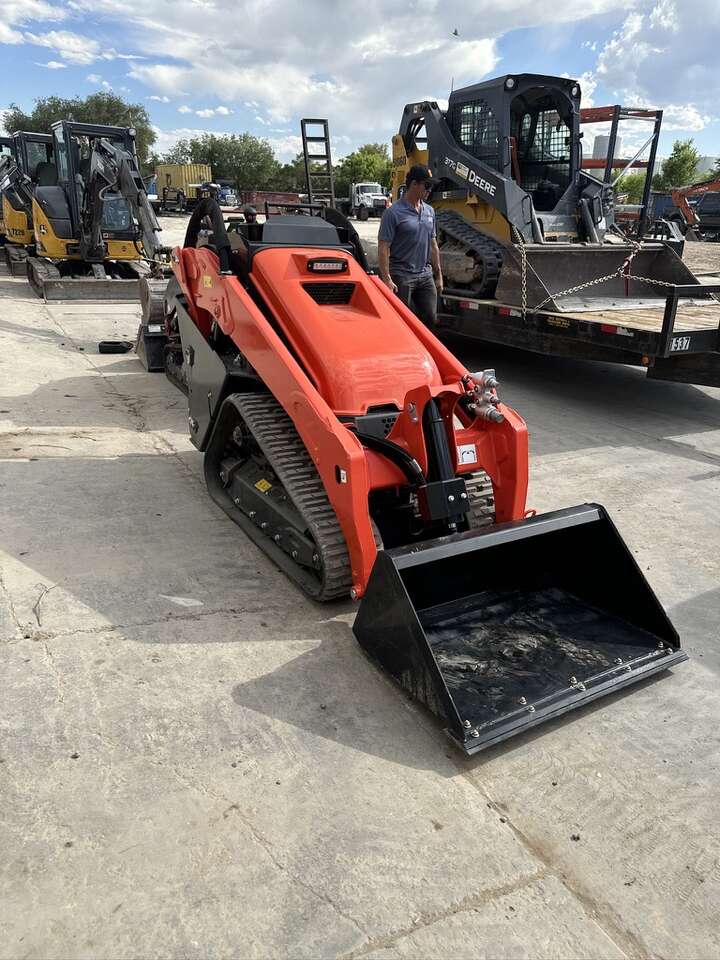 Kubota SCL1000 Mini Track Skid Steer Rental