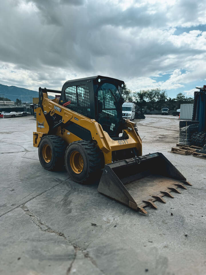 242D3 Wheel Skid Steer Rental
