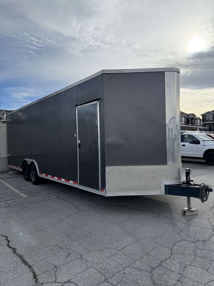 FOR RENT: 24’ Enclosed Box Trailer