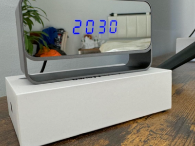 New in box Clock* Camera