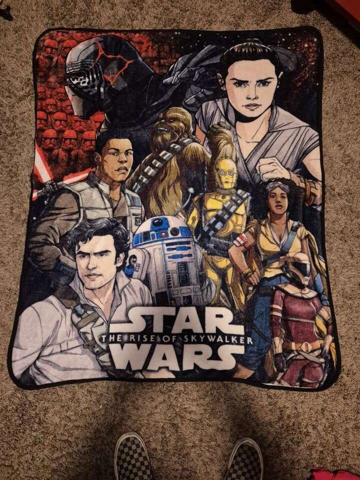 Blanket Starwars force awakends
vintage style blan