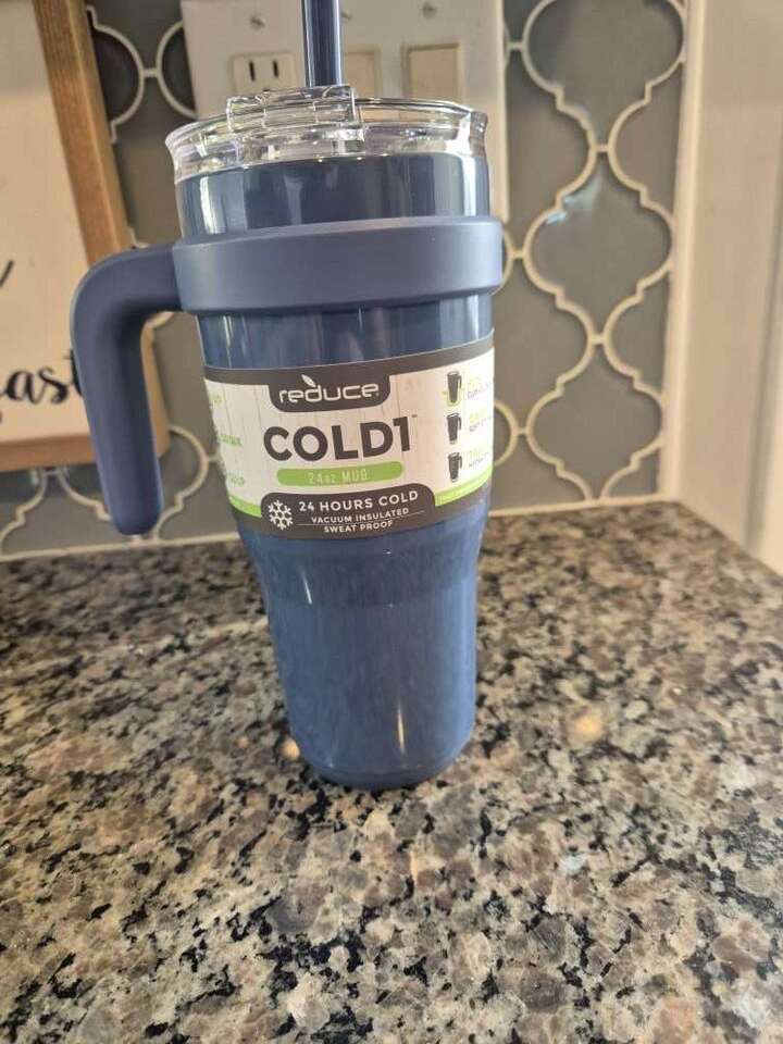 New 24oz Soda Mug with Straw and Lid
