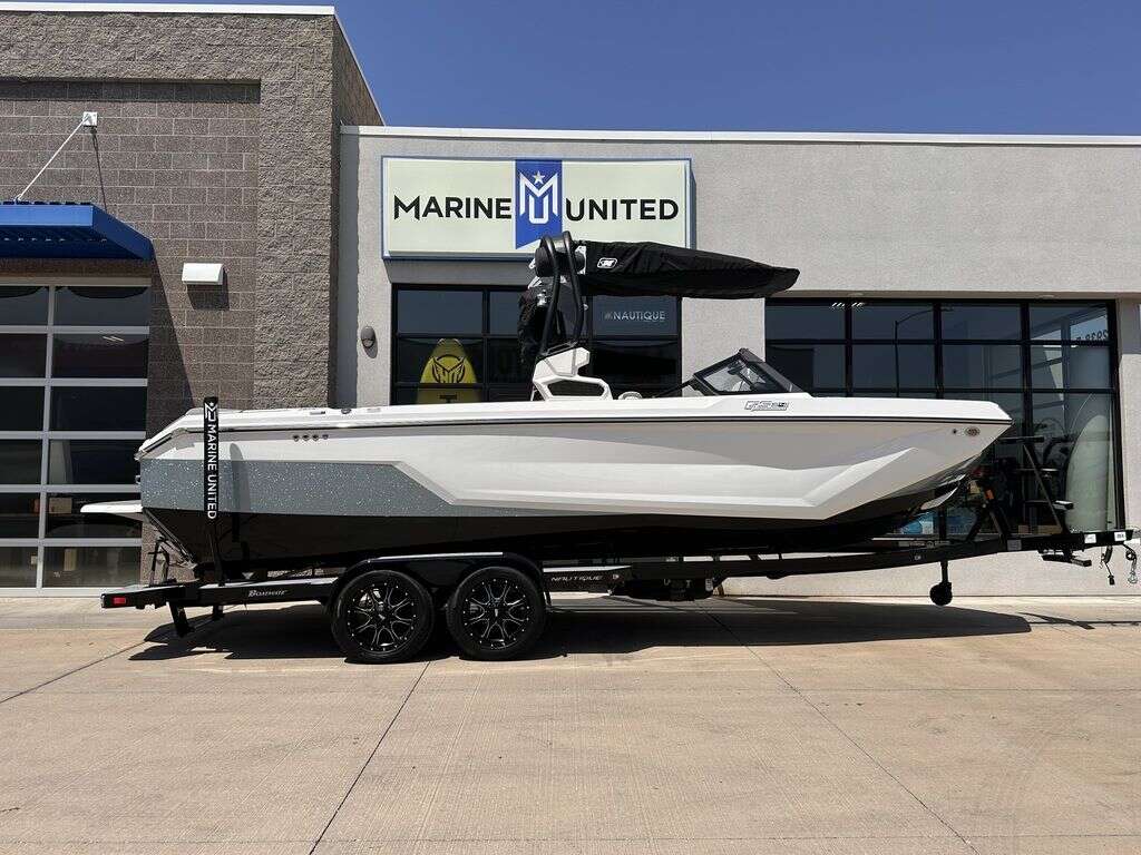 2024 Nautique GS24