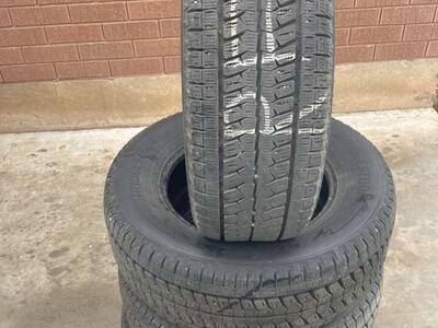 LN 275/65r18 BLIZZAK Bridgestone Snow Winter Tires