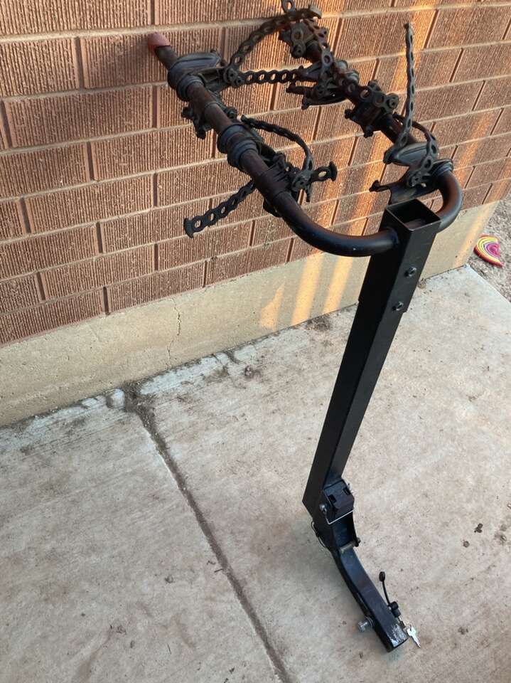 Yakima 4 Four Bike Bicycle Rack Hitch Receiver