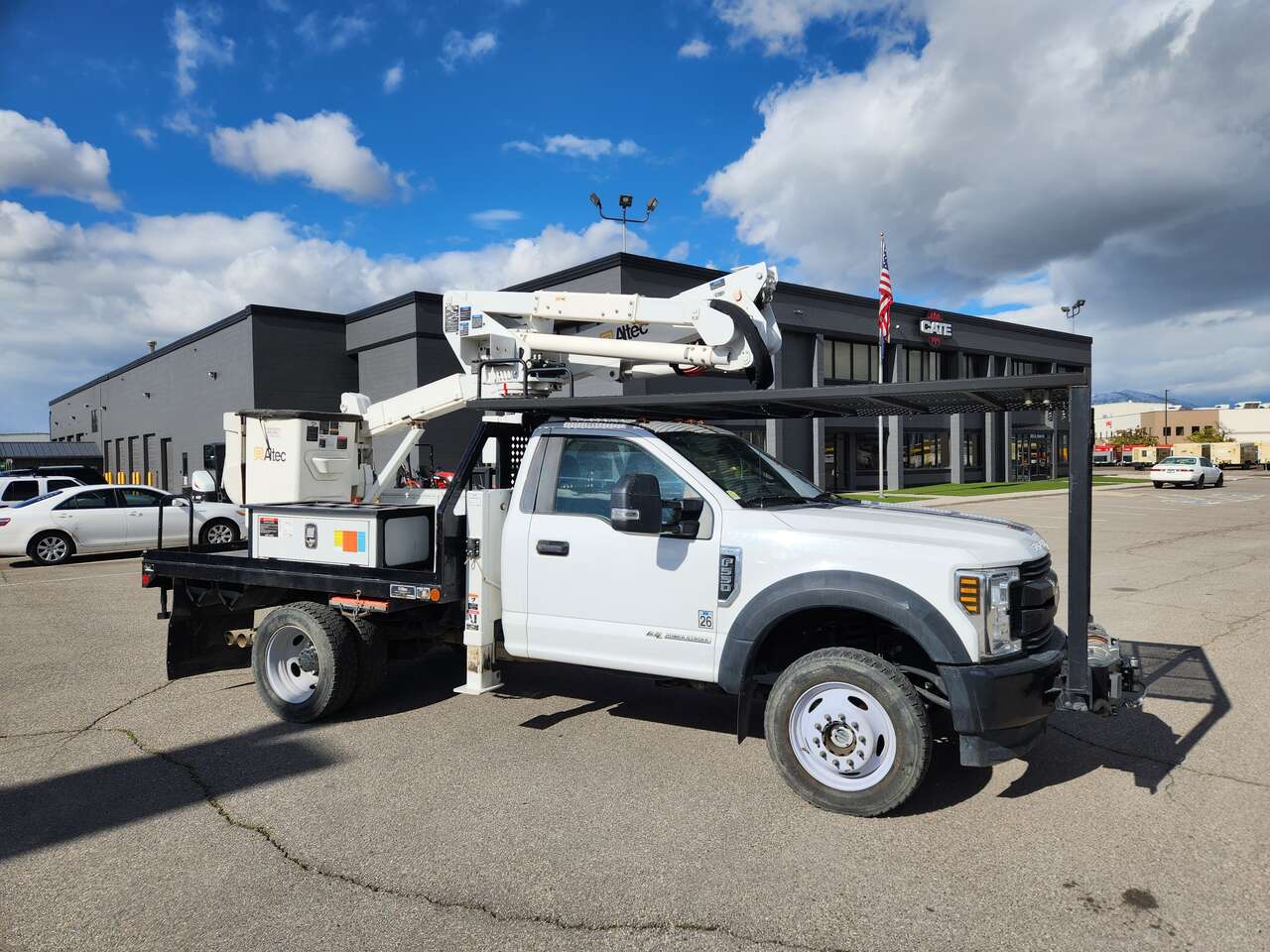 2019 Ford F550 4x4 Bucket Truck Altec AT37G