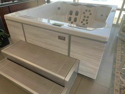Clearance Bullfrog Spas: Unbeatable Prices!