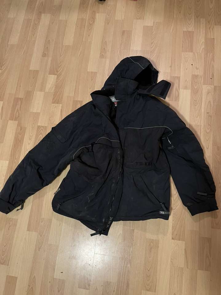 T-408 EAS Boardwear Ski/snowboard Coat Or Jacket L