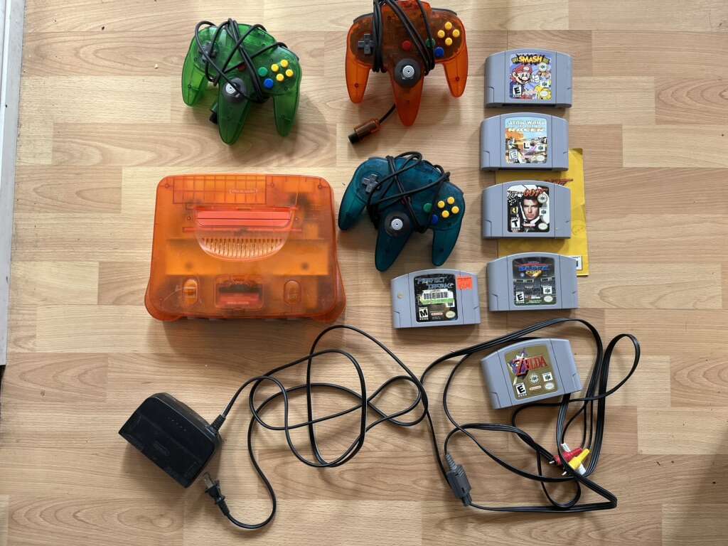 Extremely Rare Orange N64 Nintendo 64 Lot 6 Games