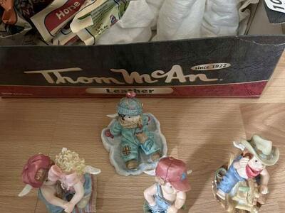 11x Perfect Little Place Collectible Figurines