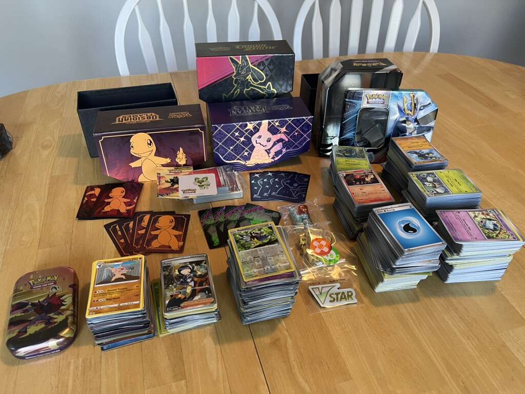 Huge pokemon rare and holo lot ++