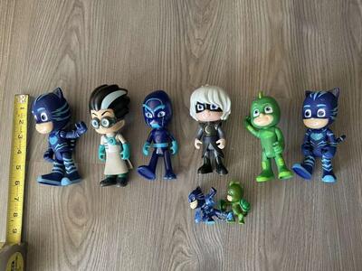 Huge PJ Mask Talking 6 Figures Plus 2