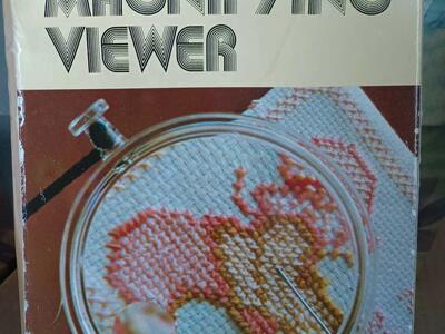 Magnifying viewer