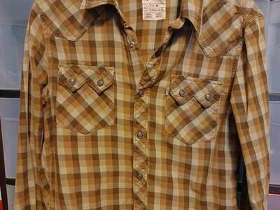 Levi's Long Sleeve Shirt