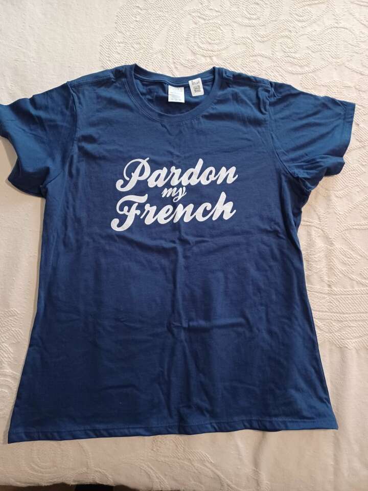 NEW Lady's T-SHIRT