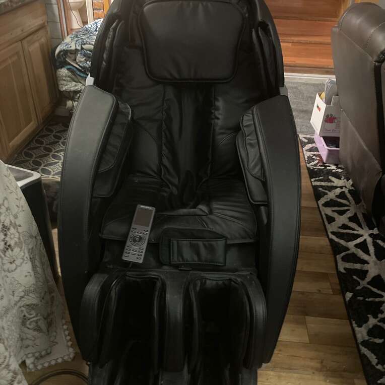 Gravity Full Body Massage Chair Furniture