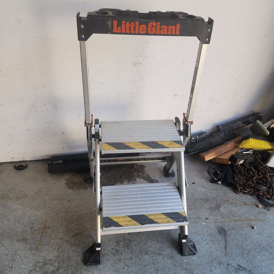 Little Giant Jumbo 2 Step Stool