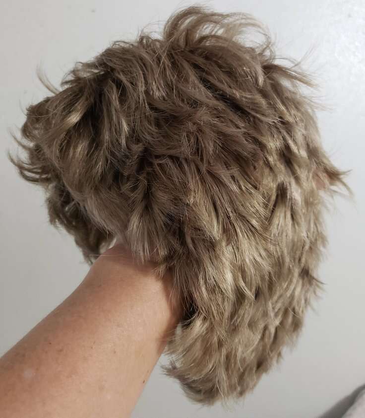 Rachel Welch pixie wig dirty blonde cute!