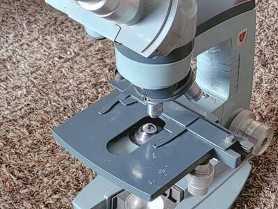 VINTAGE SPENCOR AO MICROSCOPE