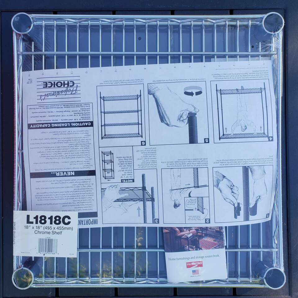 8 chrome shelves 18" x 18" ORGANIZERS USA (no legs