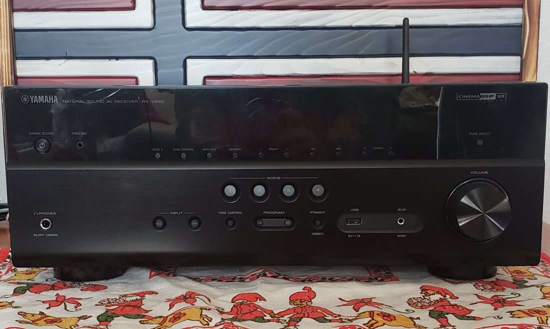 YAMAHA AMPLIFIER RX-V685 120V 400W 60Hz