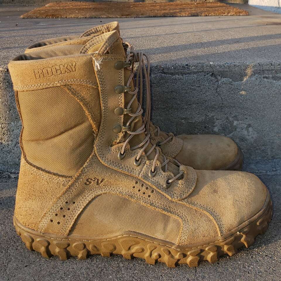 ROCKY SUEDE LEATHER WORK BOOTS STEEL TOE 12M