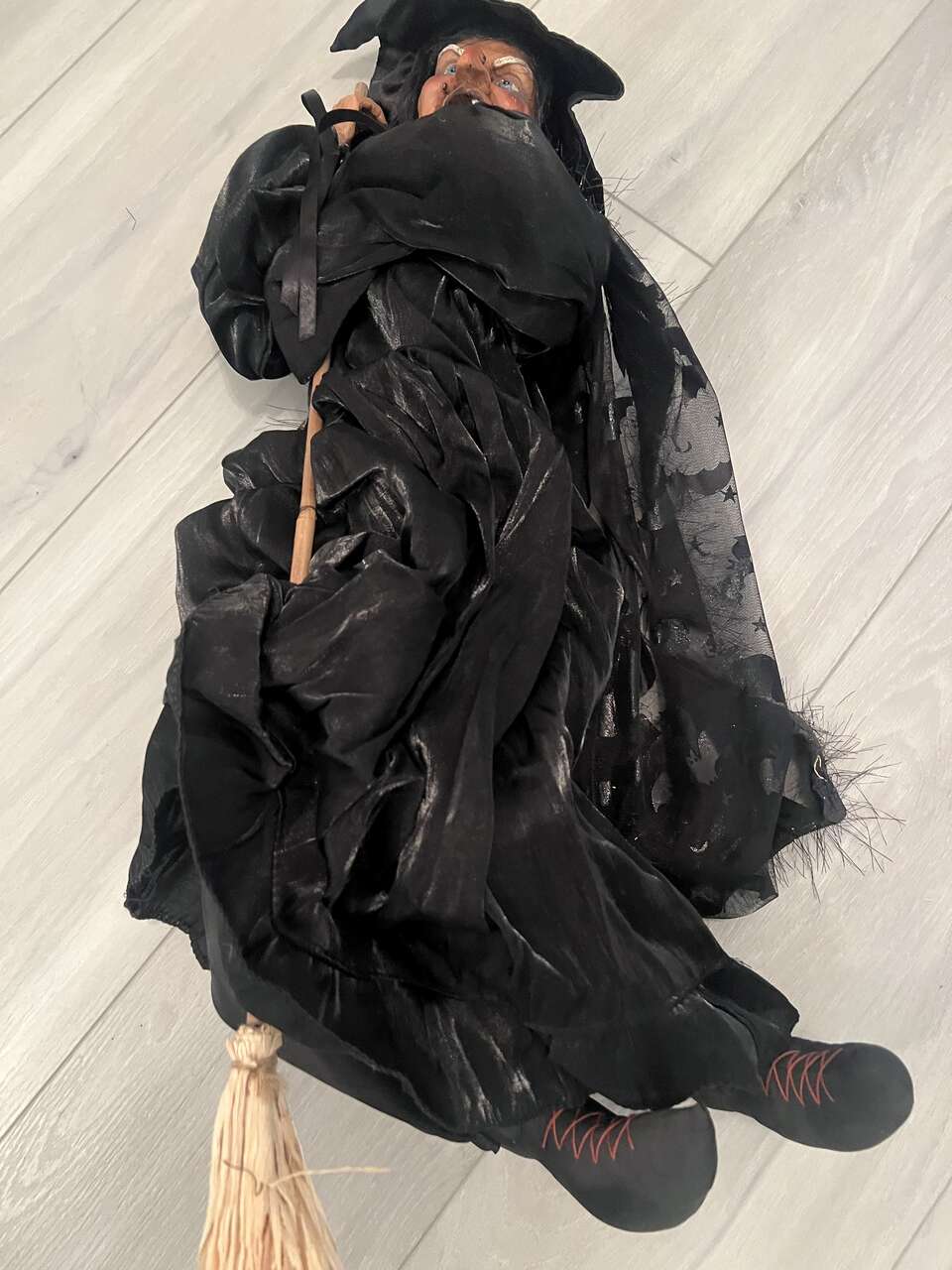 Halloween Large Flying Witch