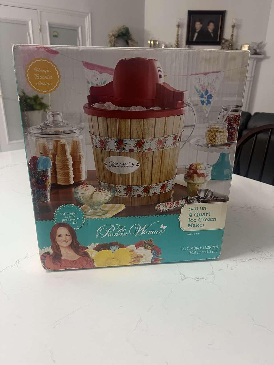 Pioneer Woman Brand Ice Cream Maker 4 Quart Brand New in Box