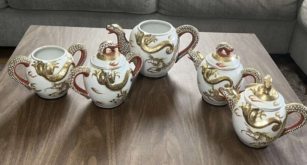 Kutani Moriage Dragon Ware Dragonware Teapot Set