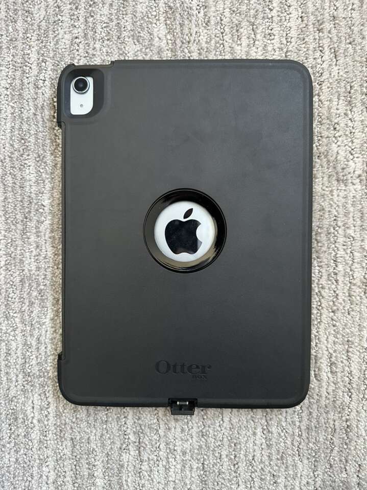 OtterBox Defender Case for iPad Air 4th & 5th Gen