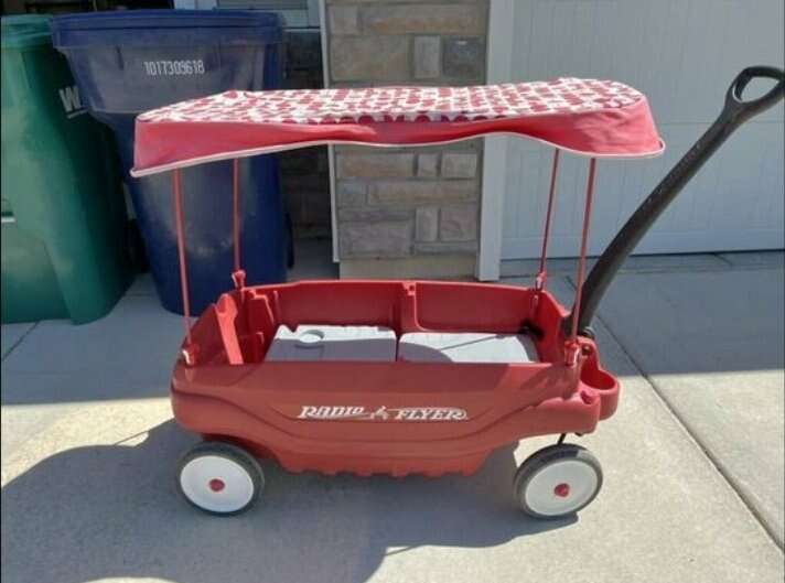 Little Tikes & Radio Flyer Wagons