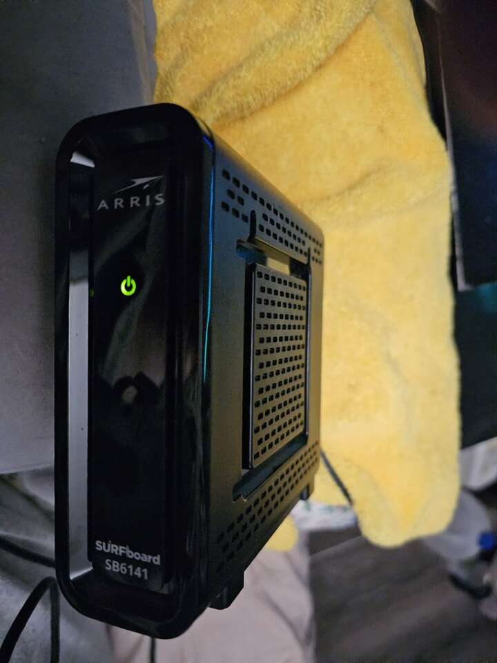 CABLE MODEM ROUTER Xfinity Comcast, Spectrum, Cox,