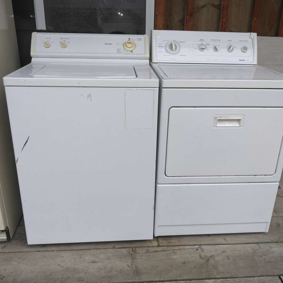 Washer and Dryer Appliances