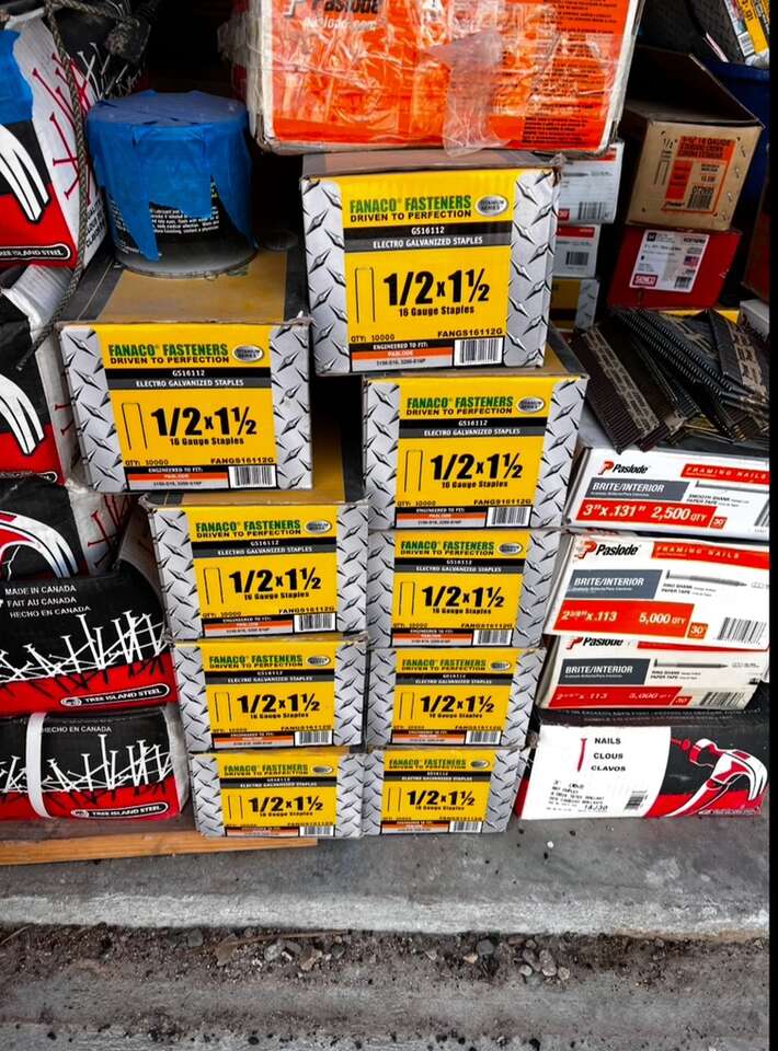 Paslode Staples Framing Staples 1 1/2 -1 3/4