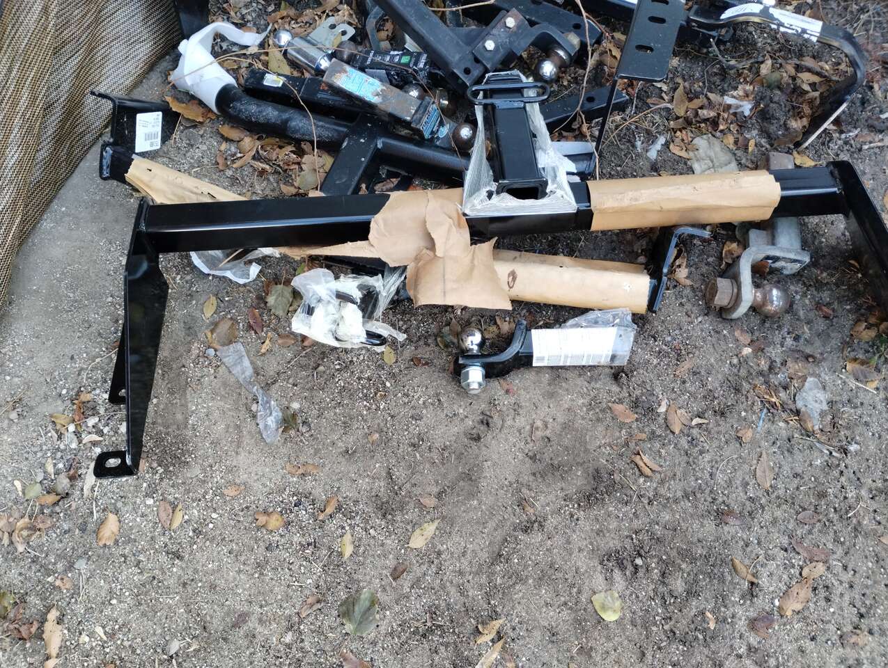 hitch /kia carnival/ nissan rough / vw rotan