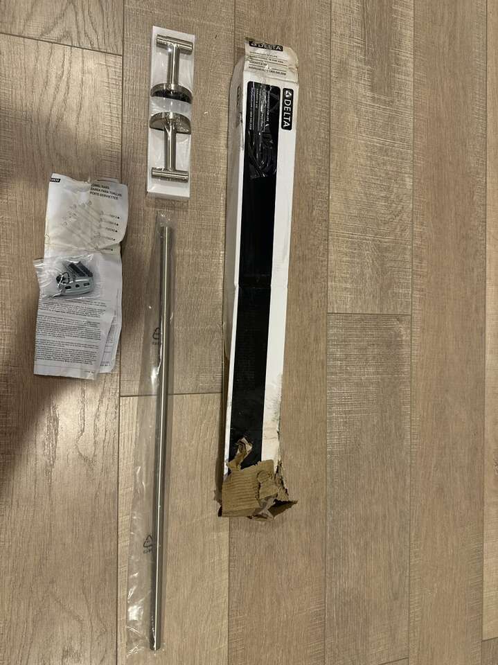 Delta Champagne Bronze Towel bar 24