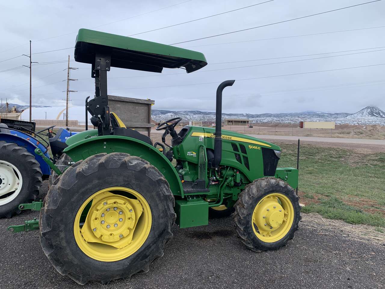 2018 John Deere 5065E Tractor