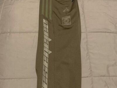 Yeezy Calabasas Sweatpants Umber/Core Size Small
