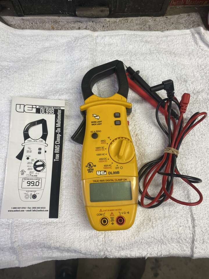 UEI DL99B True RMS Clamp-On Multimeter Amp Meter