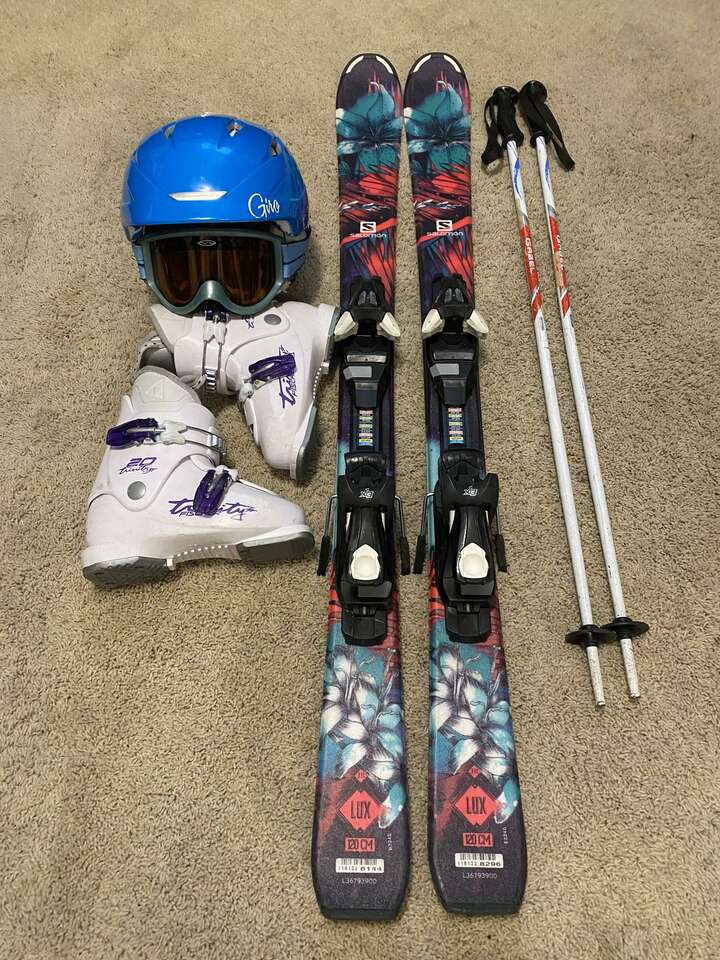 KIDS SKI PACKAGE Winter Sports