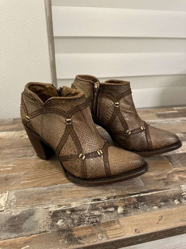 Leather Boots Size 6